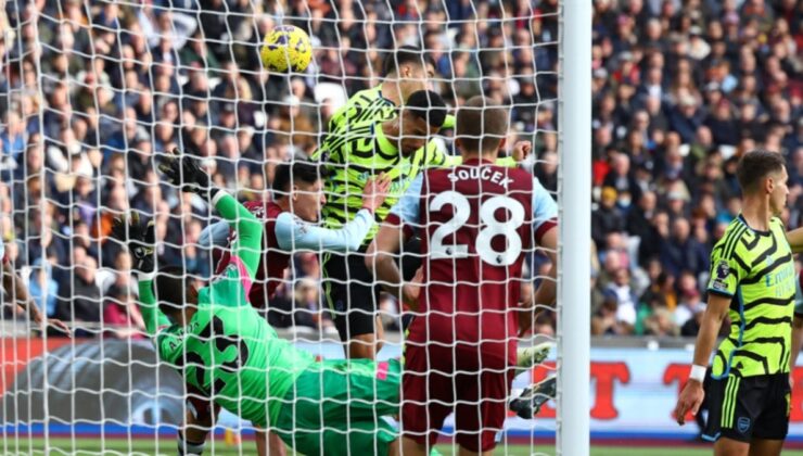 Arsenal West Ham deplasmanında gol olup yağdı