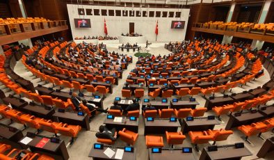 Meclis’te Alevi tartışması