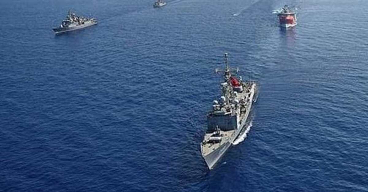 Türk savaş gemileri KKTC limanlarını ziyaret edecek